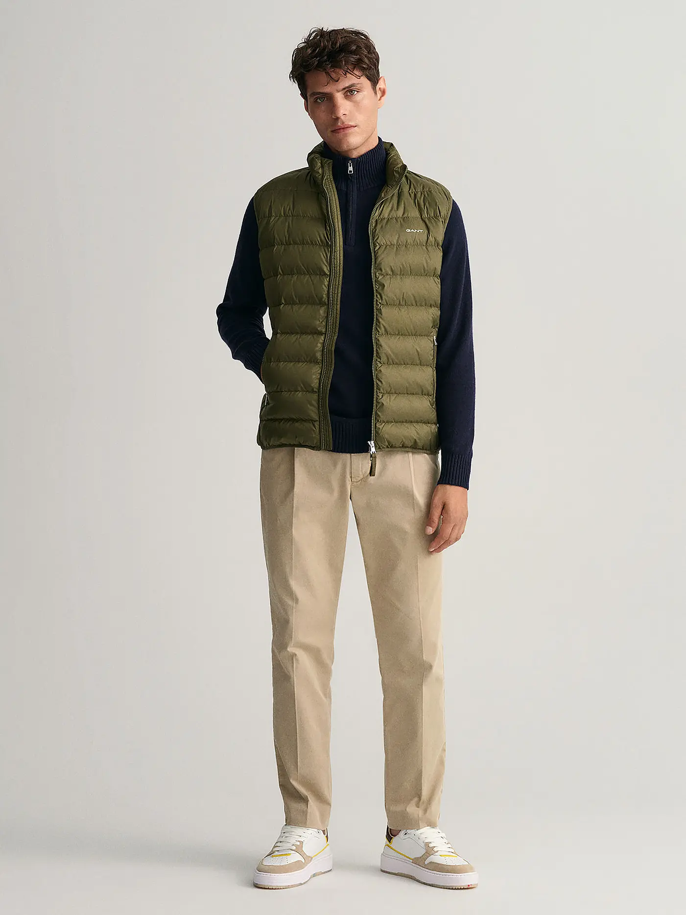 GANT | Daunensteppgilet | dunkelgrün