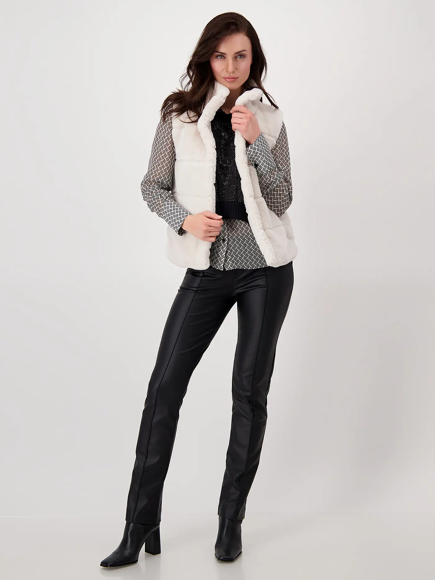 MONARI | Gilet | creme