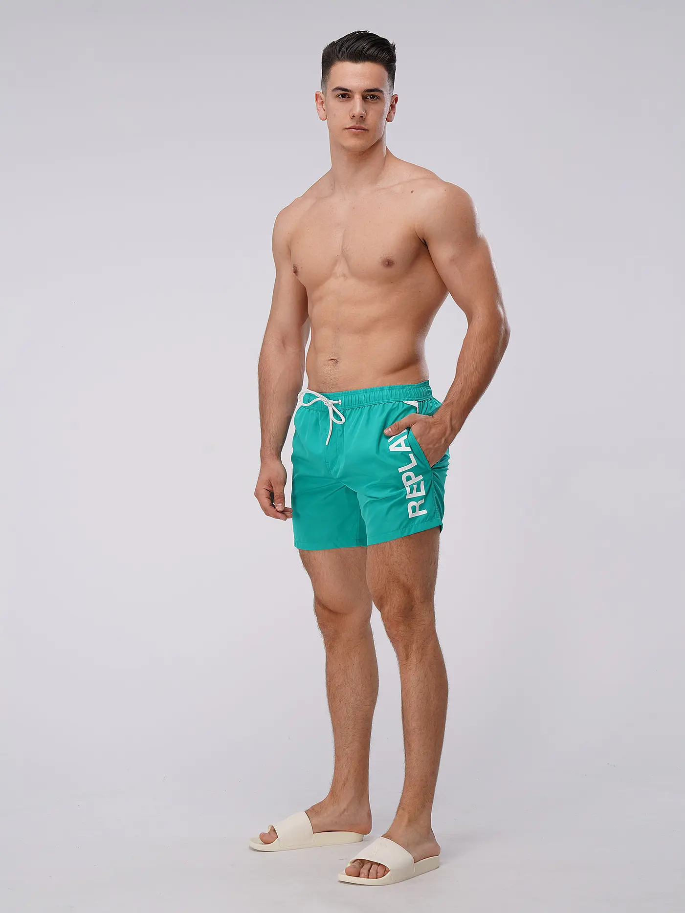 REPLAY | Badeshorts | grün