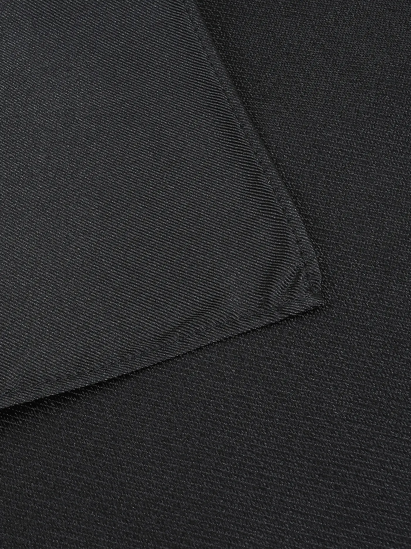 SEIDENFALTER | Stecktuch | schwarz