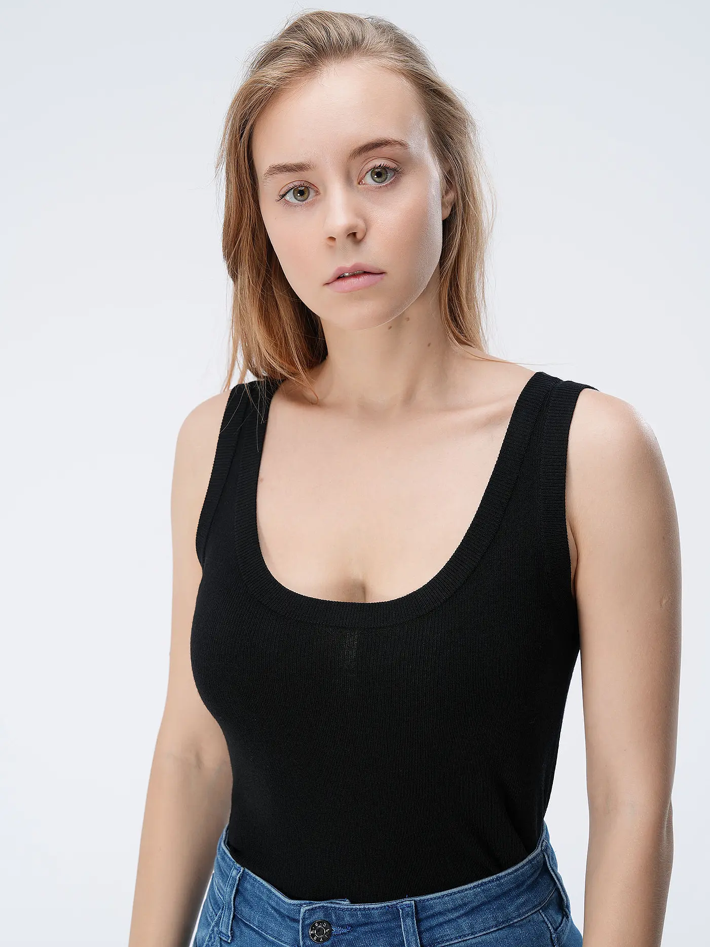 WINDSOR | Top | 