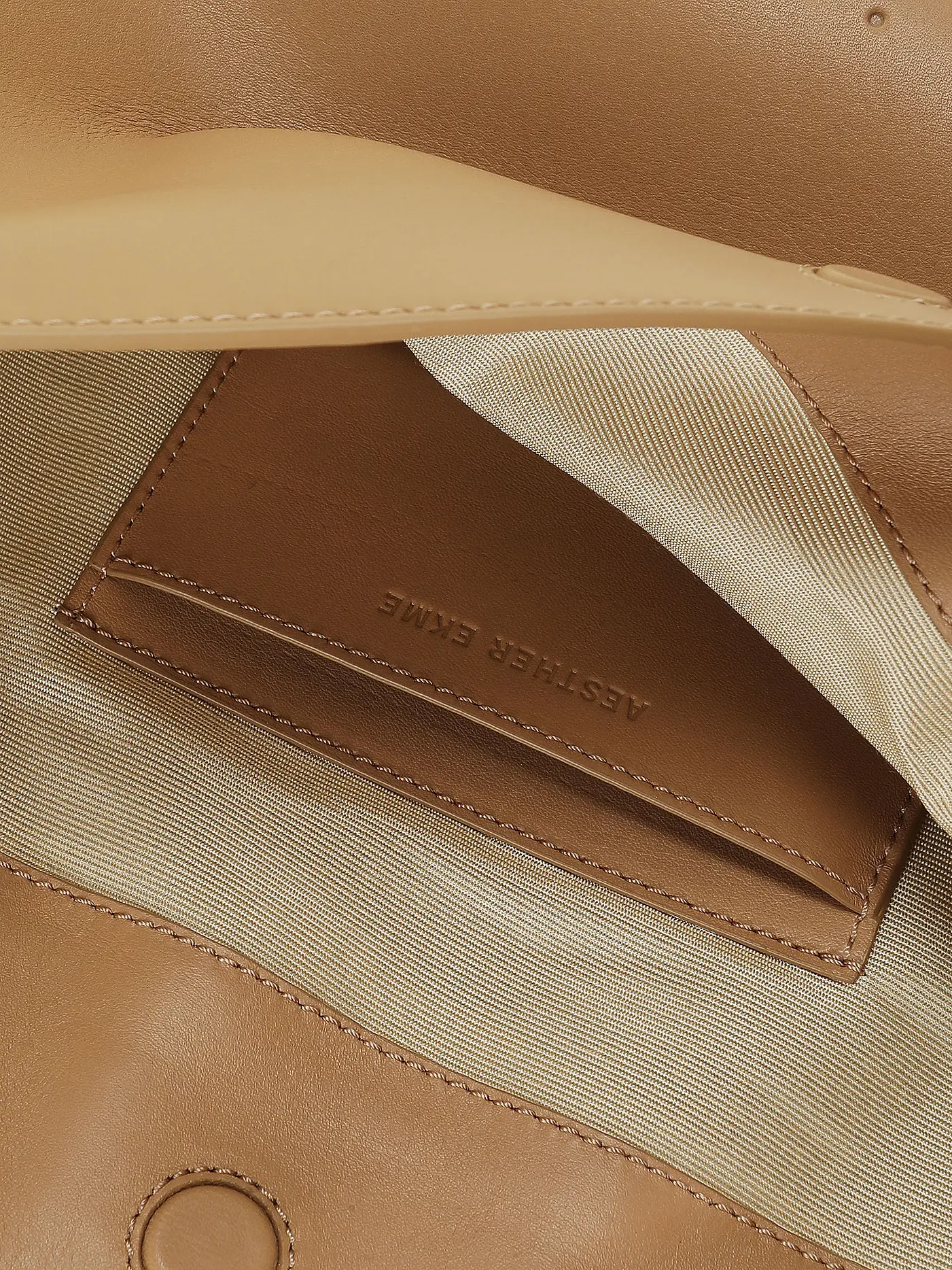 AESTHER EKME | Ledertasche - Umhängetasche SOFT BAGUETTE | braun