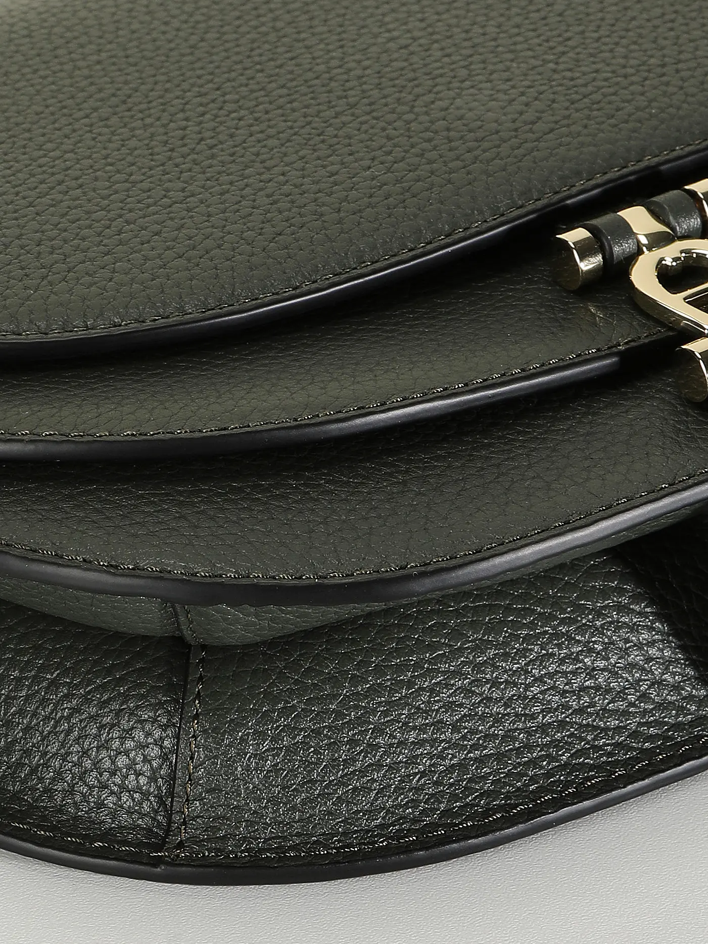 AIGNER | Ledertasche - Umhängetasche DELIA Small | olive