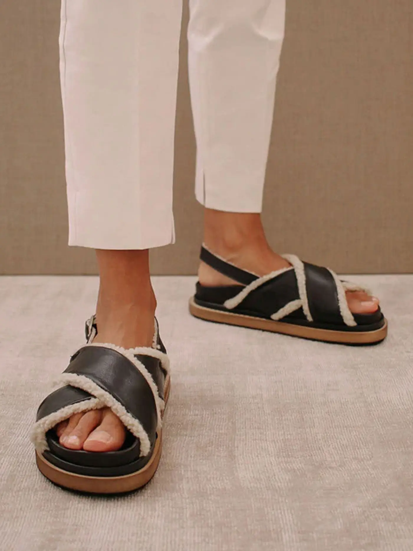 ALOHAS | Sandalen MARSHMALLOW | schwarz
