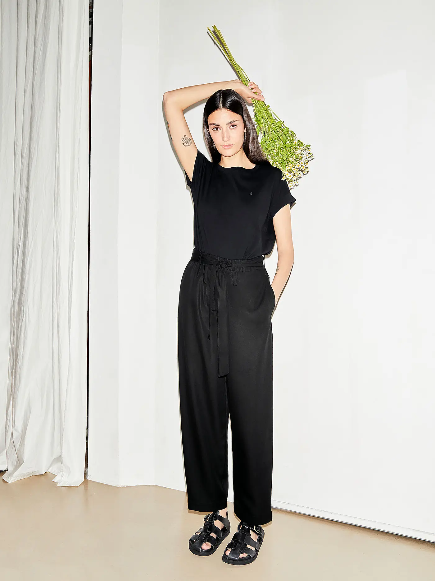 ARMEDANGELS | Hose AAMERA | schwarz