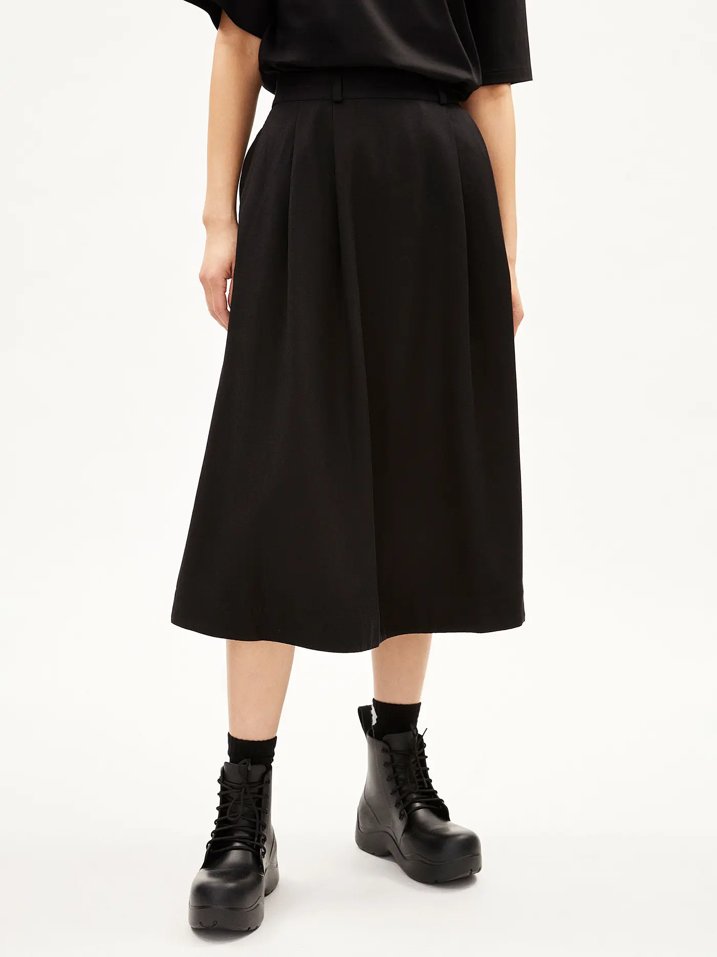 ARMEDANGELS | Midirock DORIKAA | schwarz