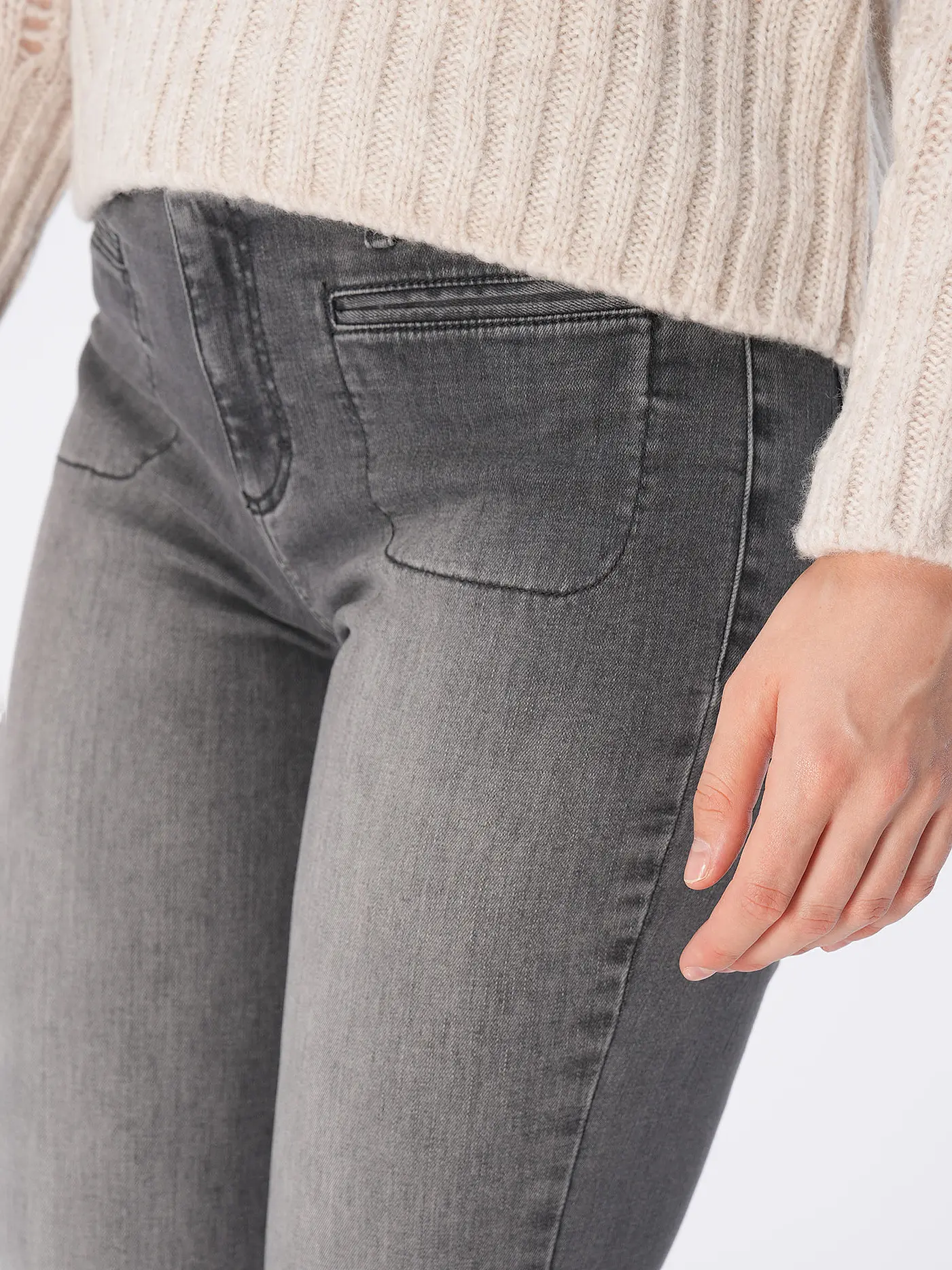 BRAX | Jeans Flared Fit SHAKIRA | grau