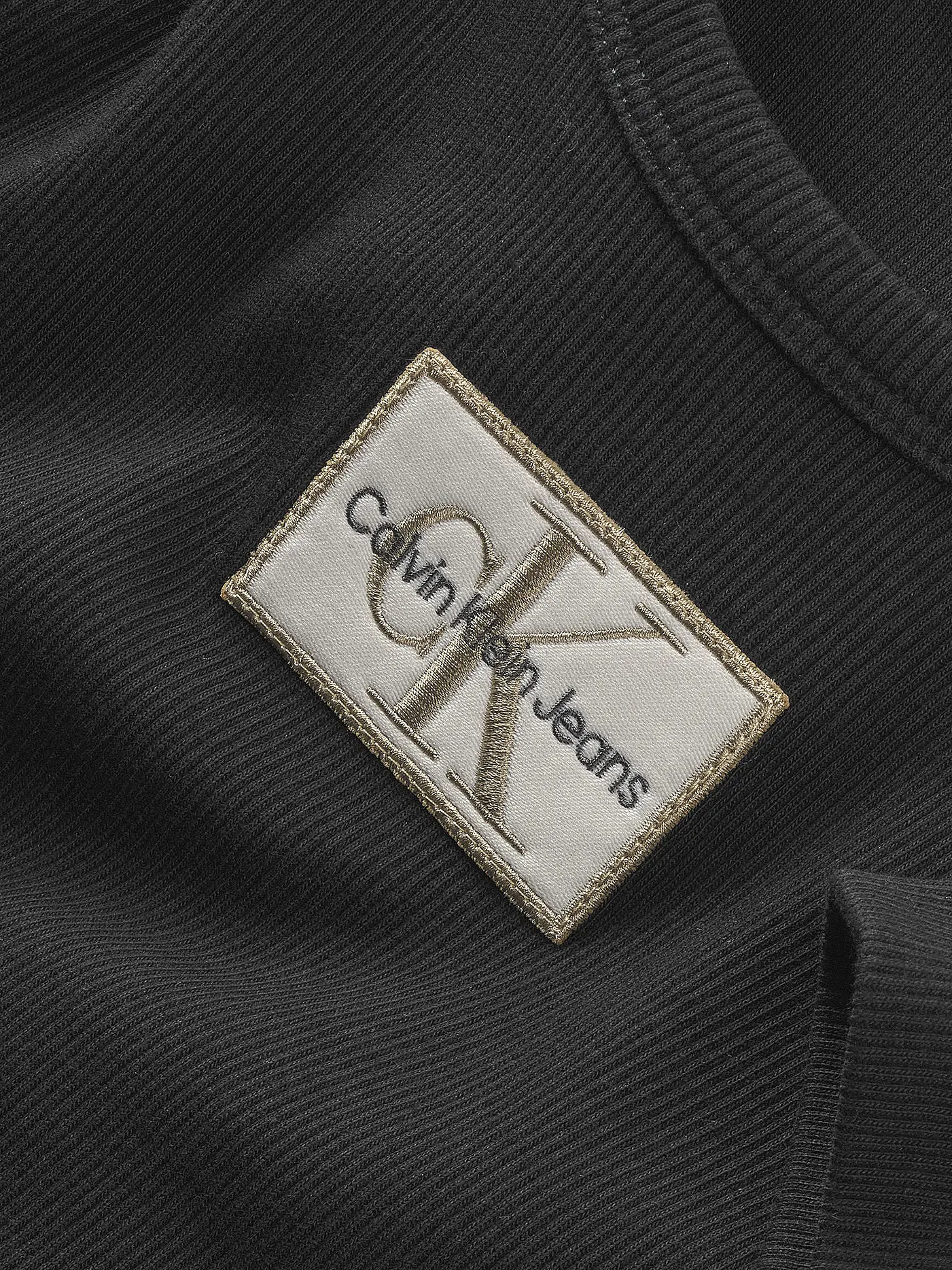 CALVIN KLEIN JEANS | Mädchen T-Shirt Cropped Fit | schwarz