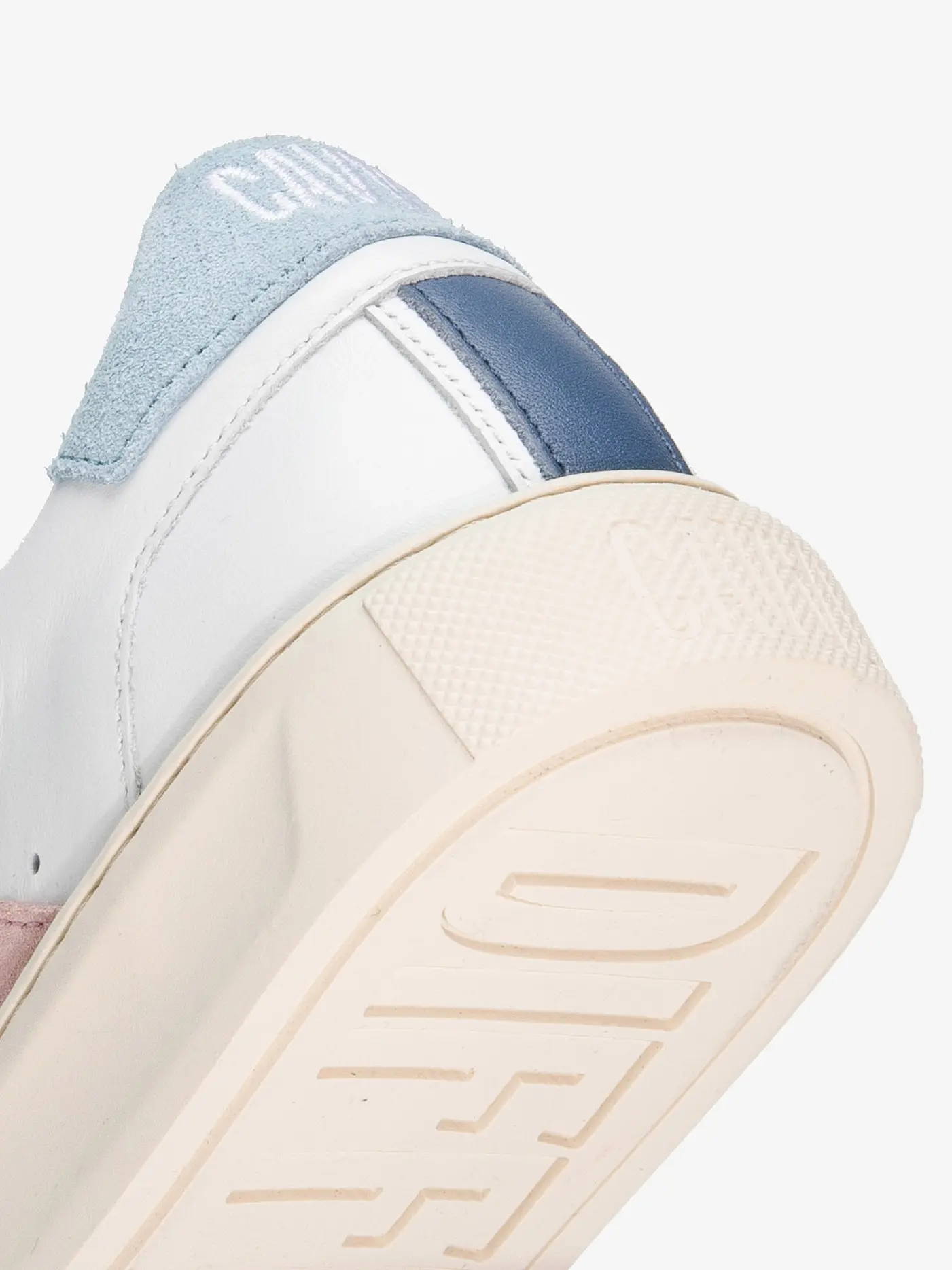 CAVAL | Sneaker Slash | weiss