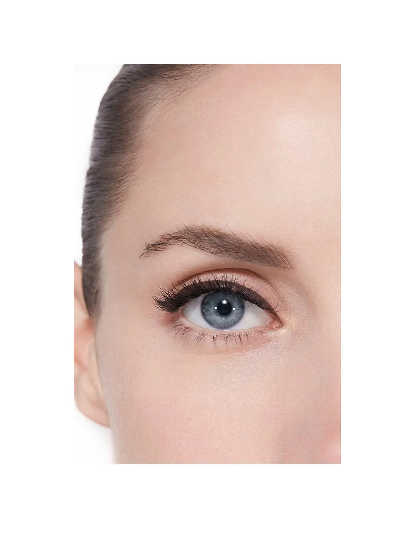 CHANEL | LE LINER DE HOCHPRÄZISER FLÜSSIGER EYELINER ‒ LANGANHALTEND UND WASSERFEST 2.5ML | braun