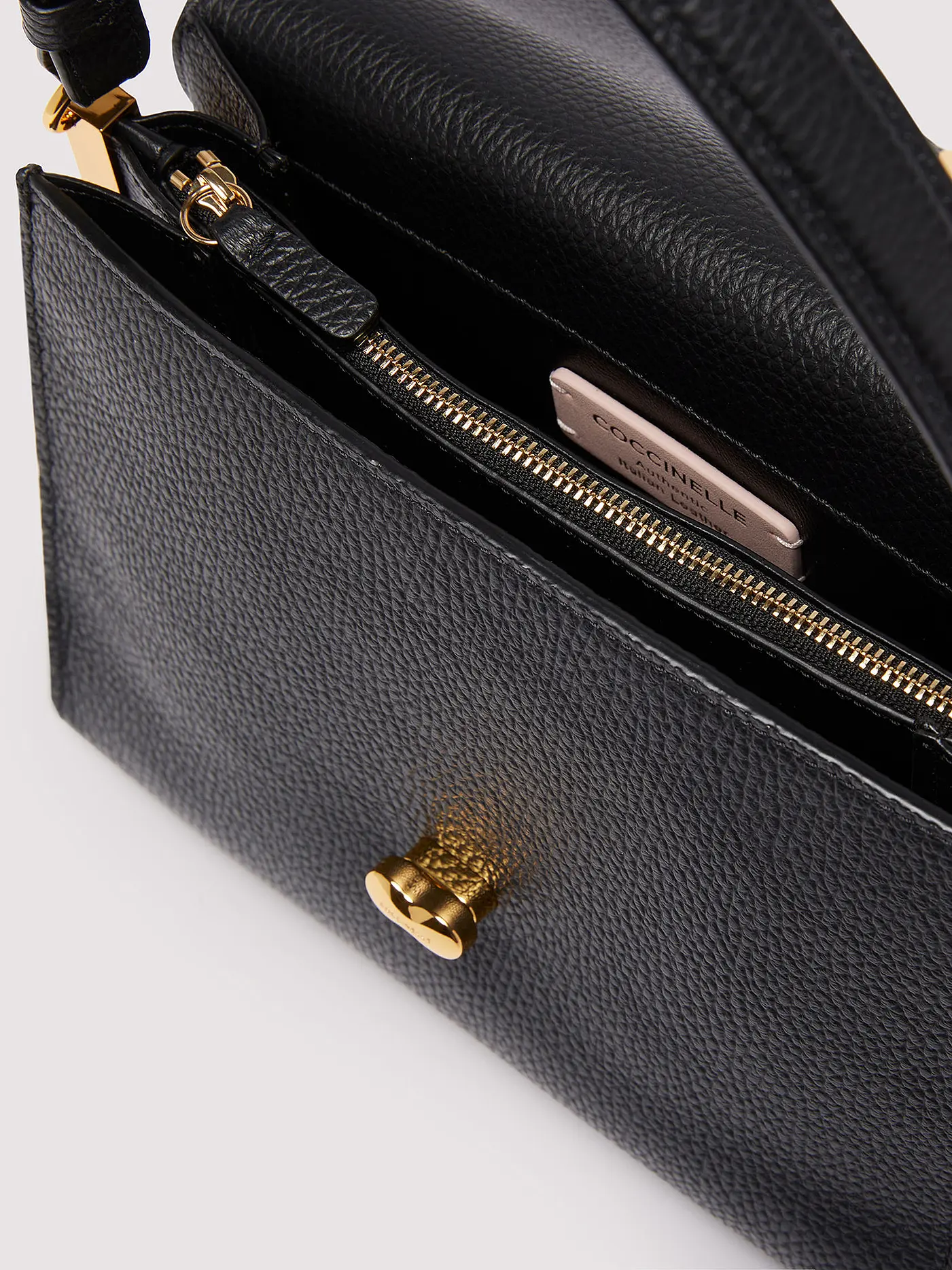 COCCINELLE | Ledertasche - Henkeltasche COCCINELLEBINXIE | schwarz