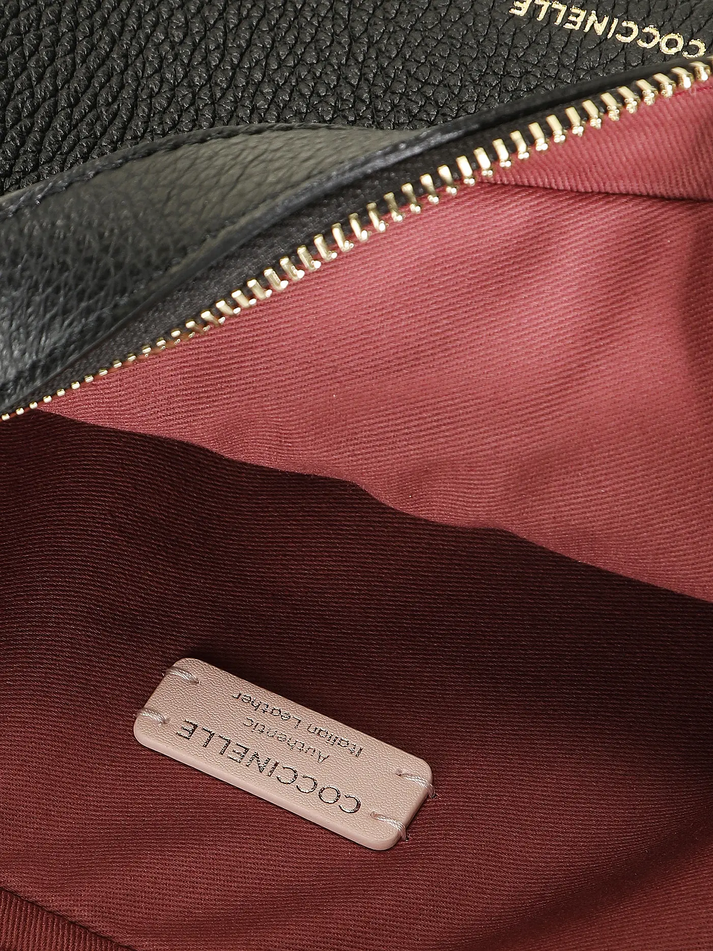 COCCINELLE | Ledertasche - Mini Bag TEBE | schwarz