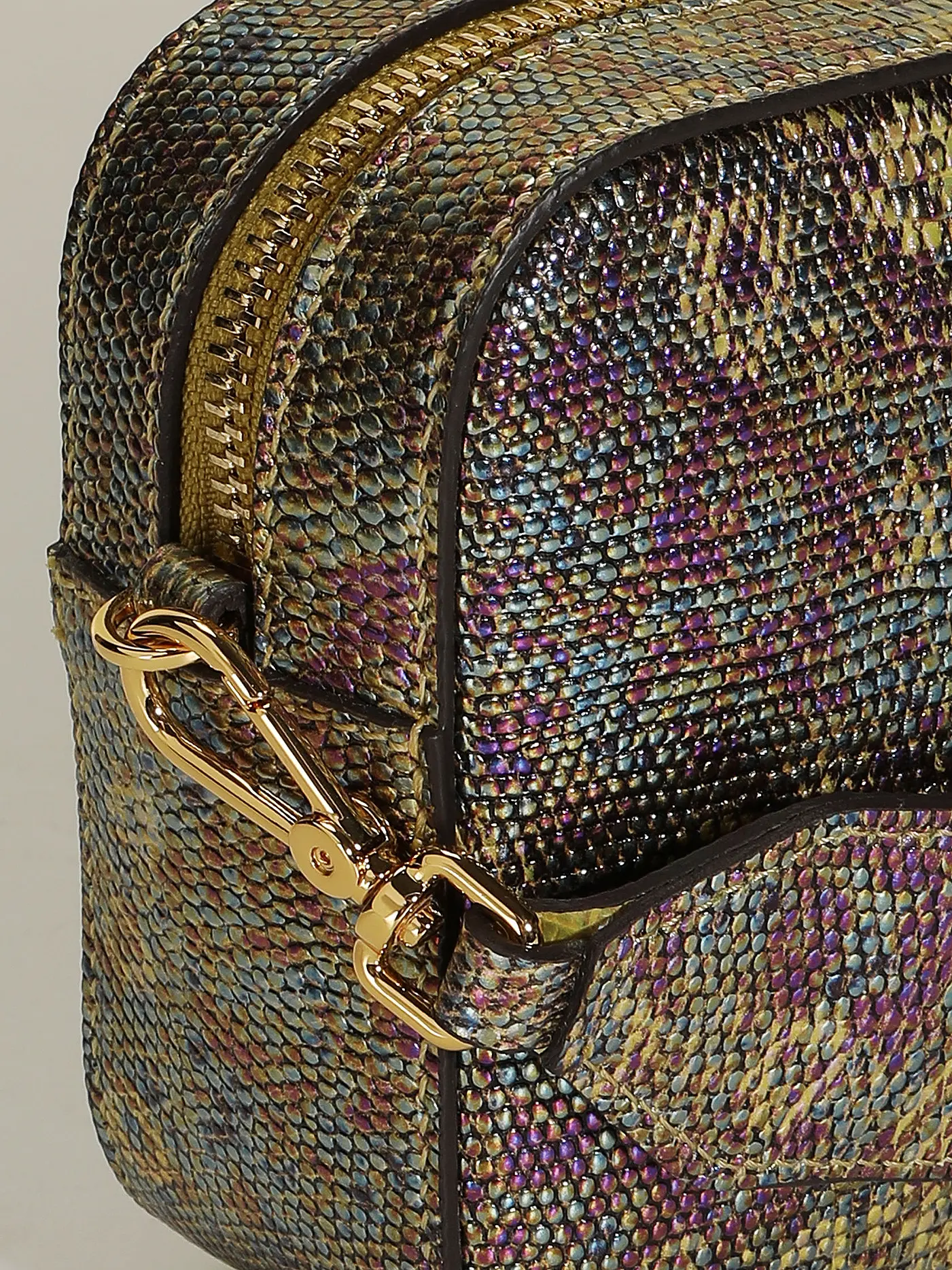 COCCINELLE | Ledertasche - Mini Bag TEBE | senf