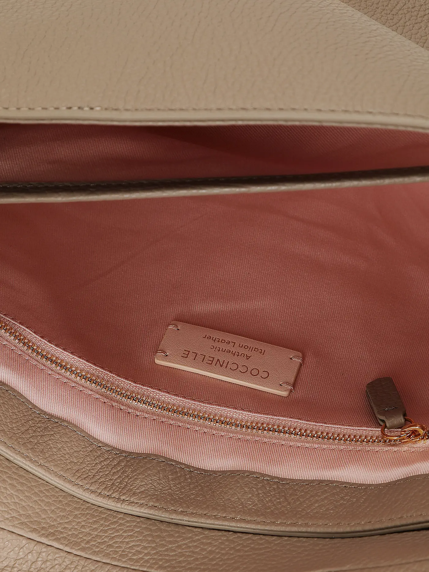 COCCINELLE | Ledertasche - Umhängetasche COCCINELLEMAGIE SOFT | beige