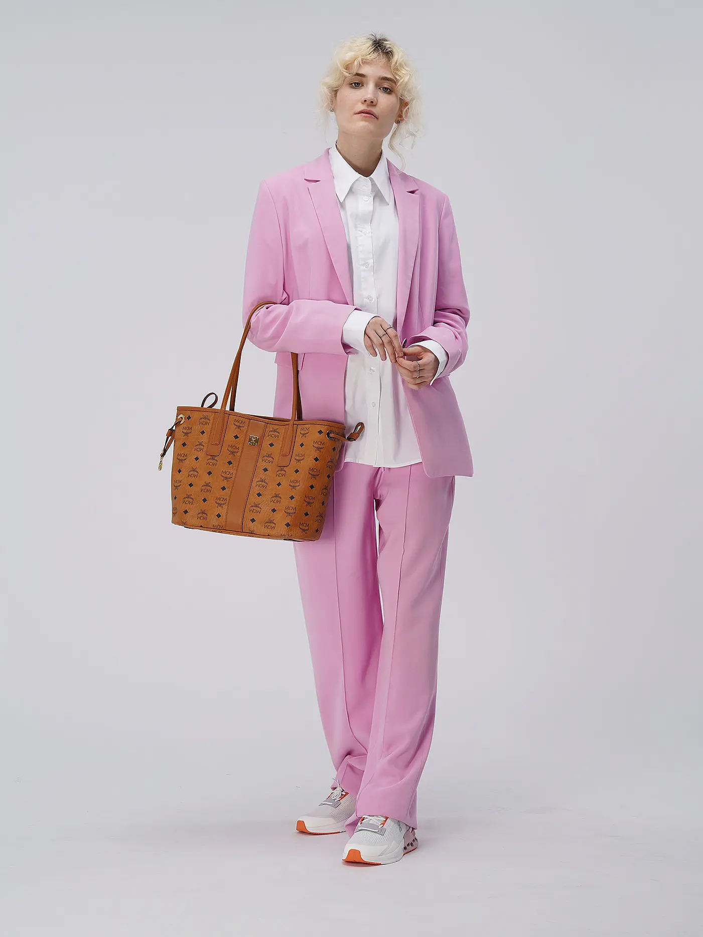 COMMA IDENTITY | Blazer | rosa