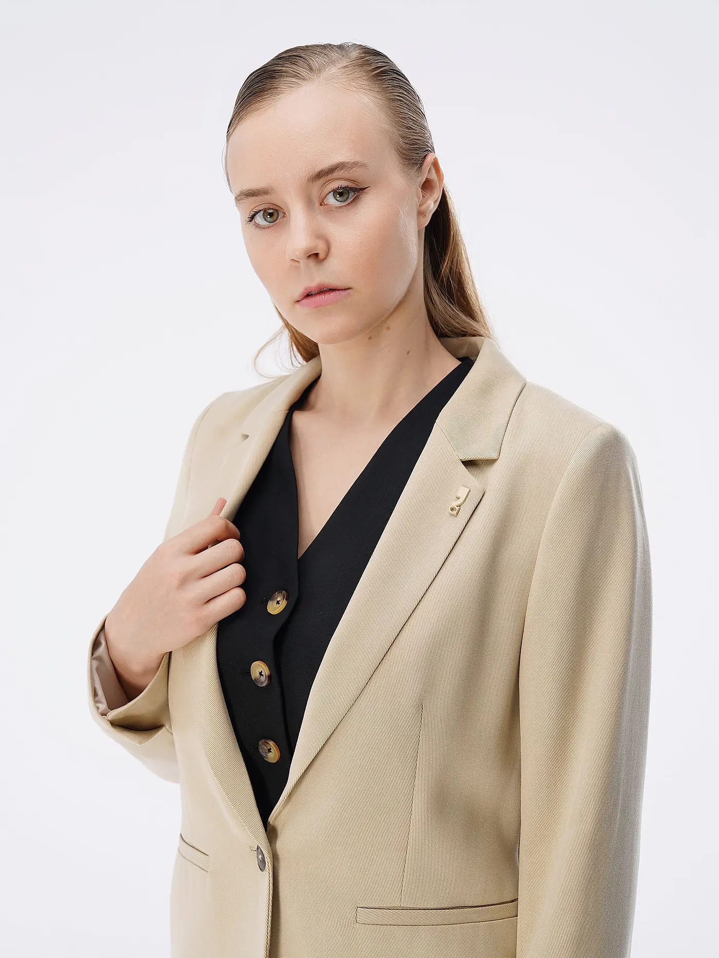 COMMA IDENTITY | Blazer | beige
