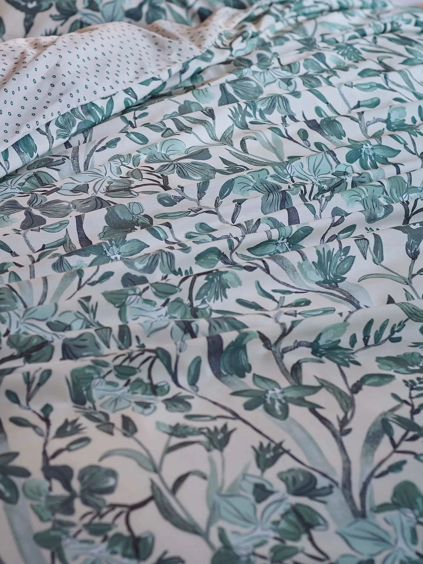COVERS & CO | Bettwäsche Floral Fiesta 70x90cm / 140x200cm  | grün