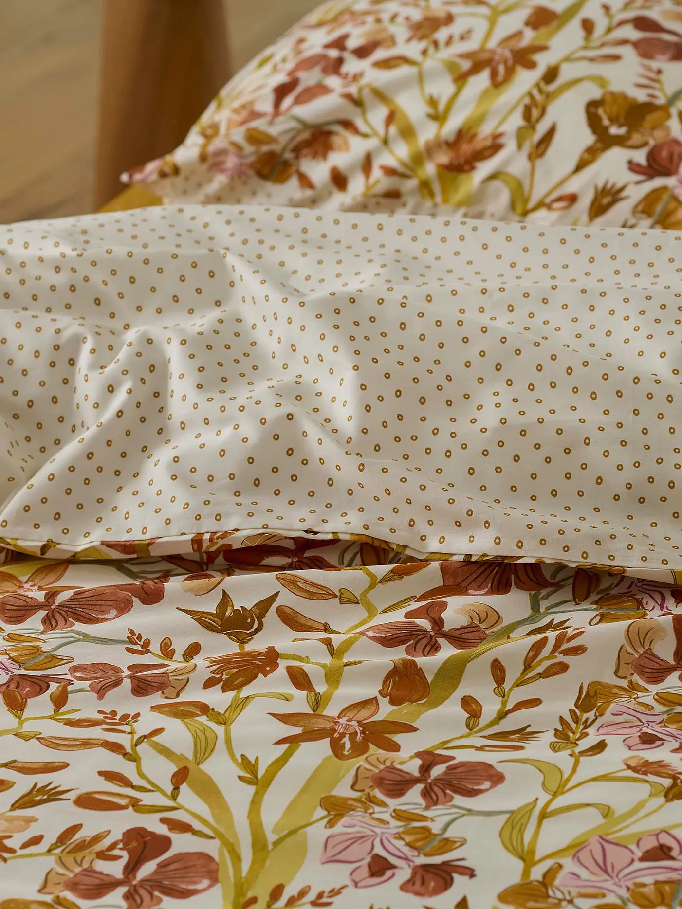COVERS & CO | Bettwäsche Floral Fiesta 70x90cm / 140x200cm  | orange