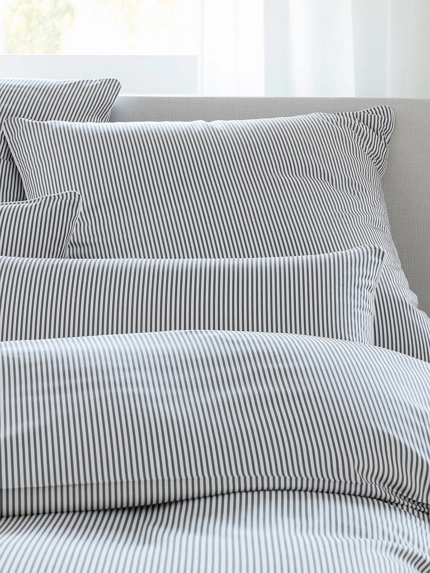 ELEGANTE | Satin Bettwäsche Hamburger Streifen 140x200cm Grau/Weiss | hellgrau