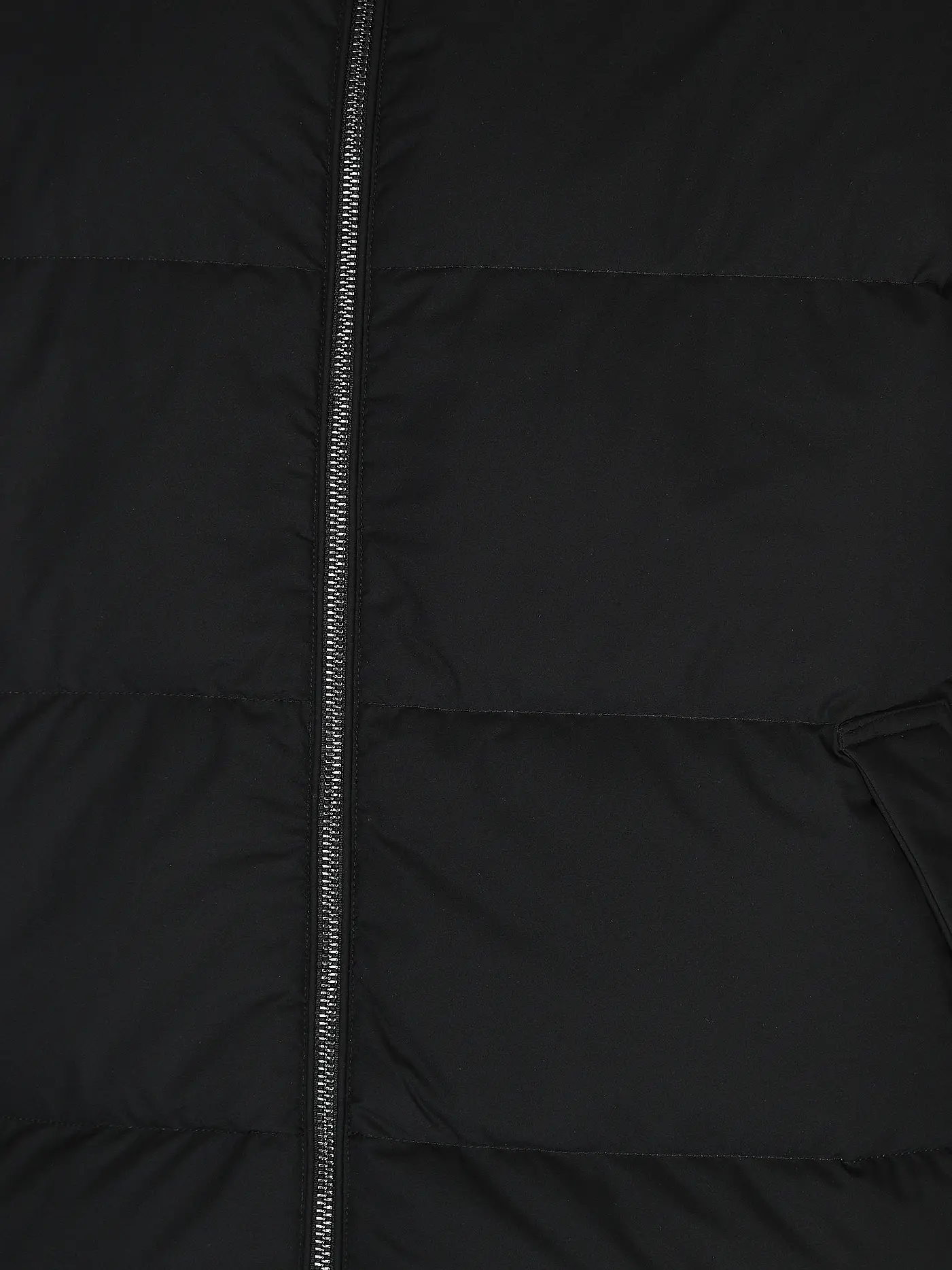 EMPORIO ARMANI | Daunenjacke ESSENTIAL | schwarz