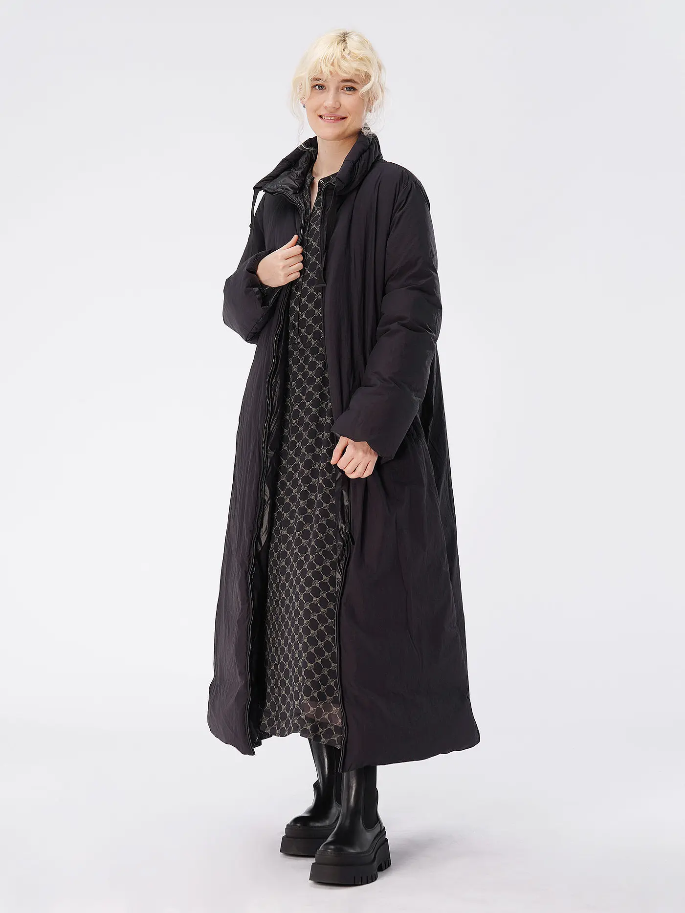 EMPORIO ARMANI | Wende Daunensteppmantel | schwarz
