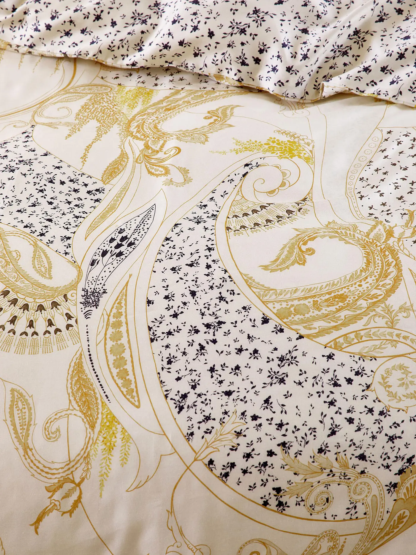ESSENZA | Satin Bettwäsche 70x90cm / 140x200cm Verena Antique White | beige