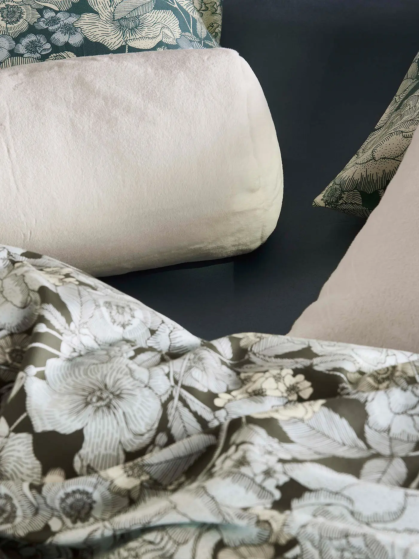 ESSENZA | Twill Bettwäsche CAMILLE 70x90cm / 140x200cm Reef Green | hellblau