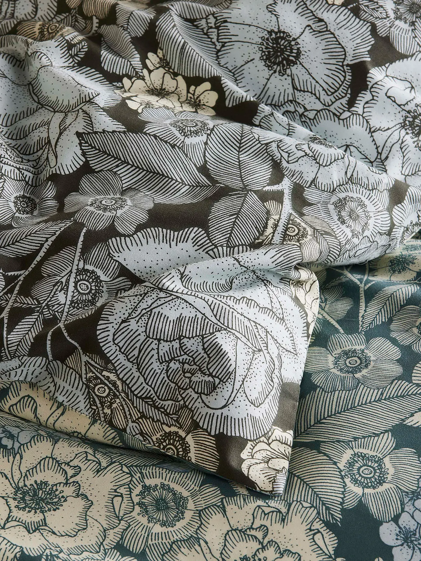 ESSENZA | Twill Bettwäsche CAMILLE 70x90cm / 140x200cm Reef Green | hellblau