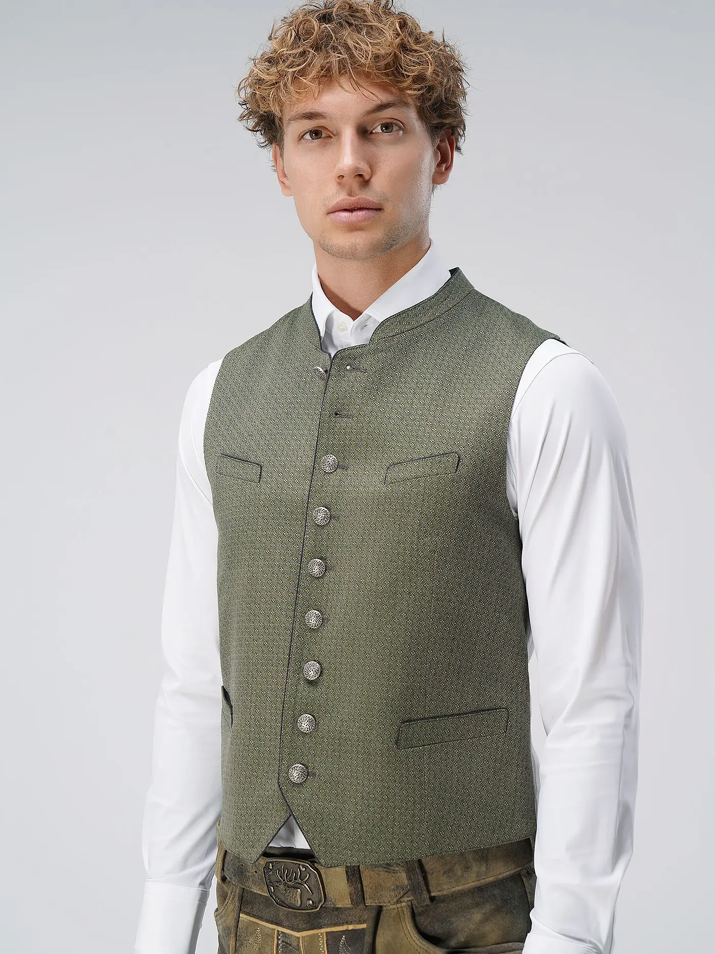 GRASEGGER | Trachtengilet XENO 2 | olive