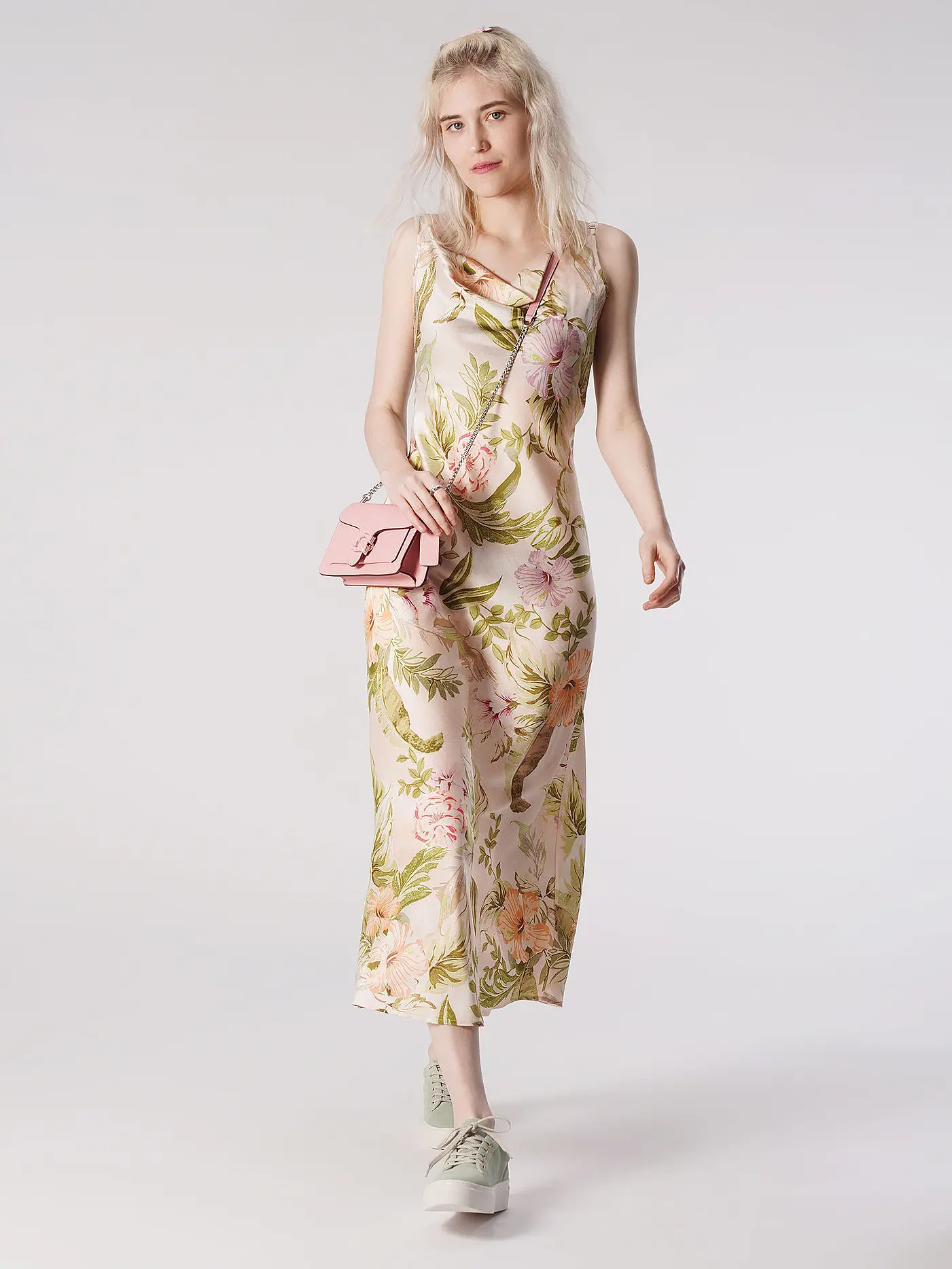 GUESS | Kleid AKILINA | bunt
