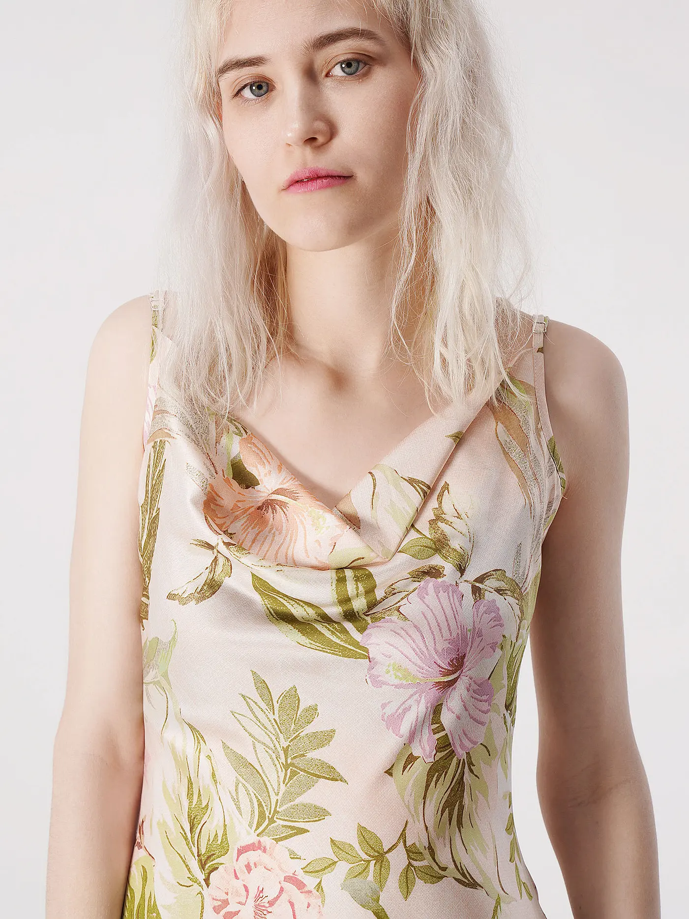 GUESS | Kleid AKILINA | bunt