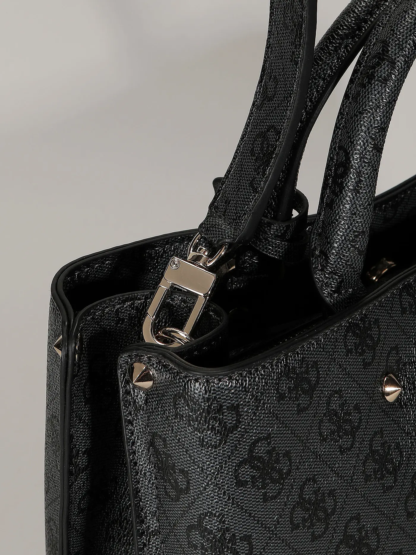 GUESS | Tasche - Henkeltasche MERIDIAN | schwarz
