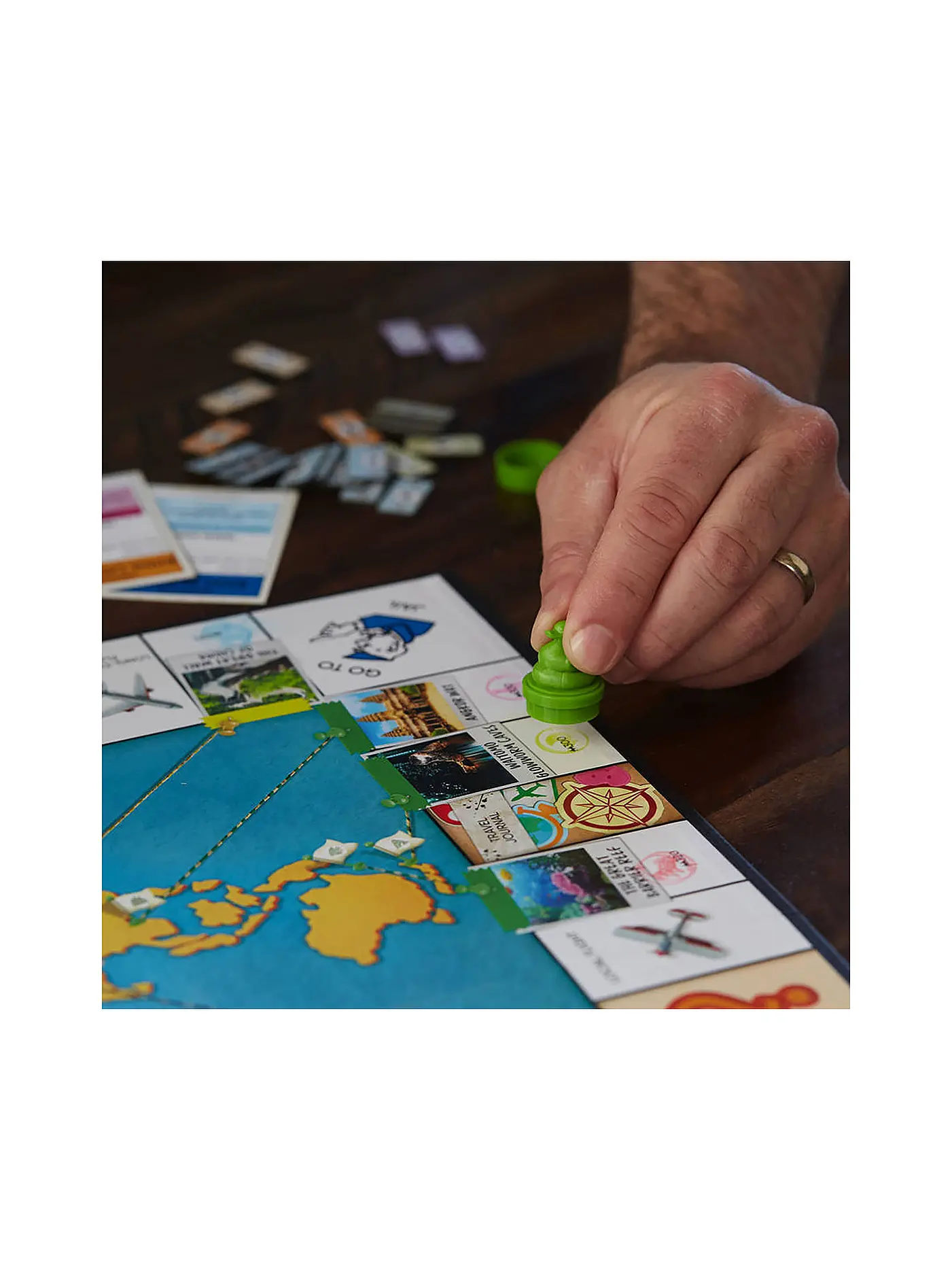 HASBRO | Brettspiel -  Monopoly Reise um die Welt | keine Farbe