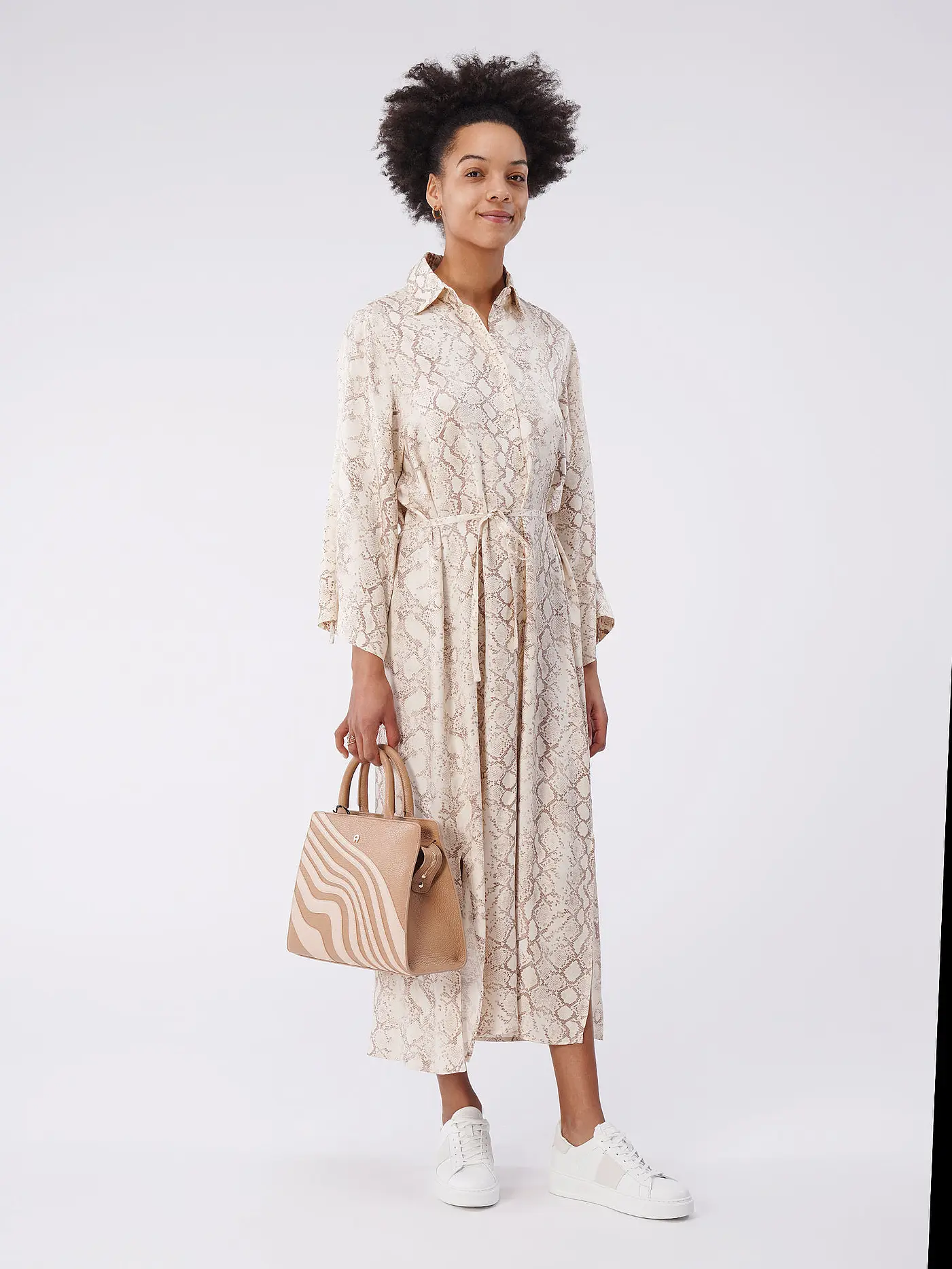 IN WEAR | Hemdblusenkleid DWYNIW | beige