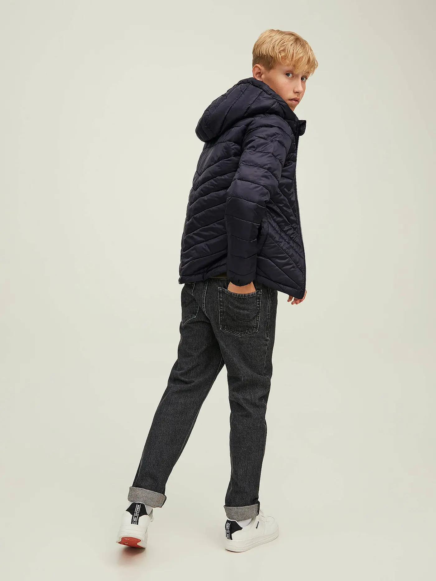 JACK & JONES | Jungen Jacke JJEHERO | schwarz
