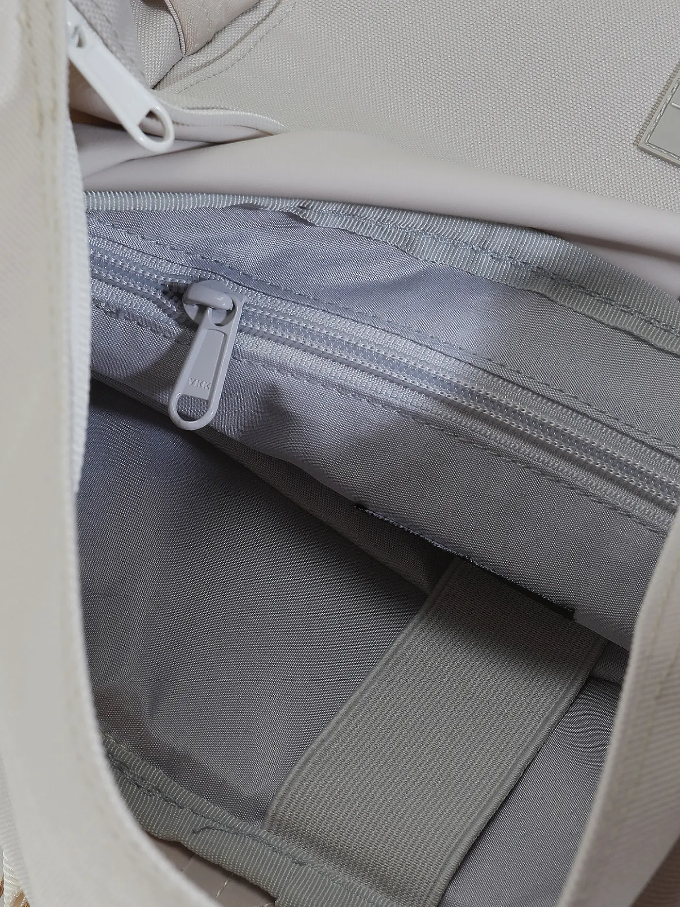 JOHNNY URBAN | Rucksack ALLEN M | beige