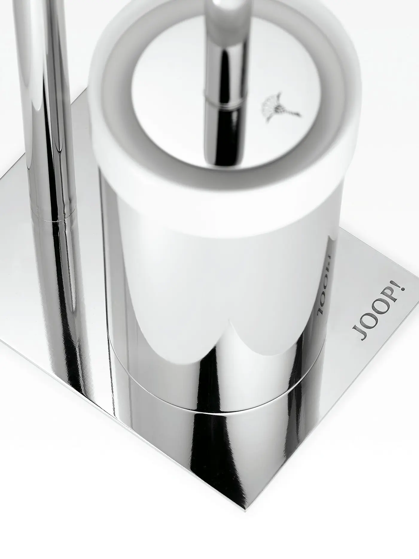 JOOP | WC-Kombination mit Papierhalter (freistehend) 70cm | weiss