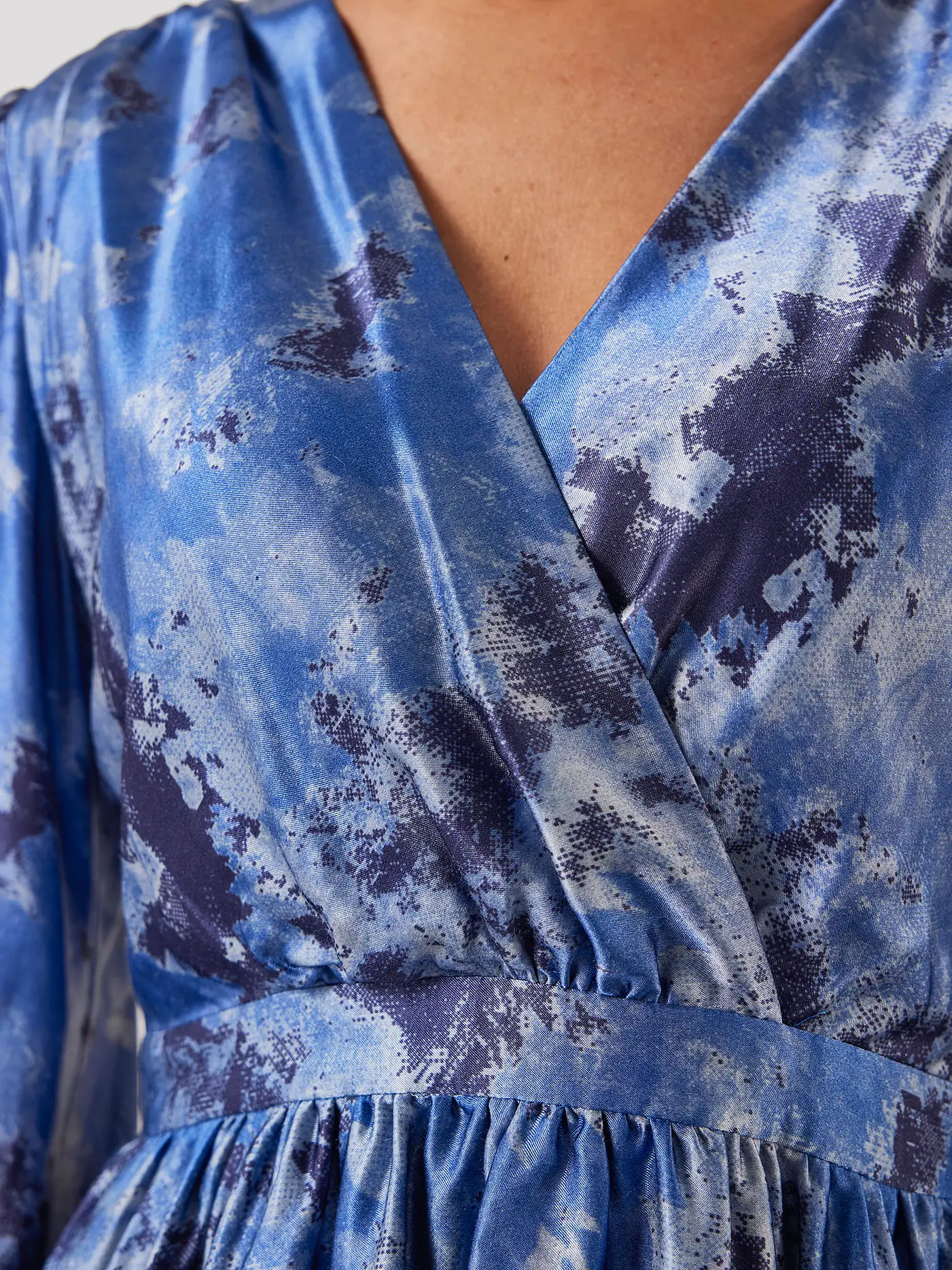 JUNE FRIDAYS | Cocktailkleid | blau
