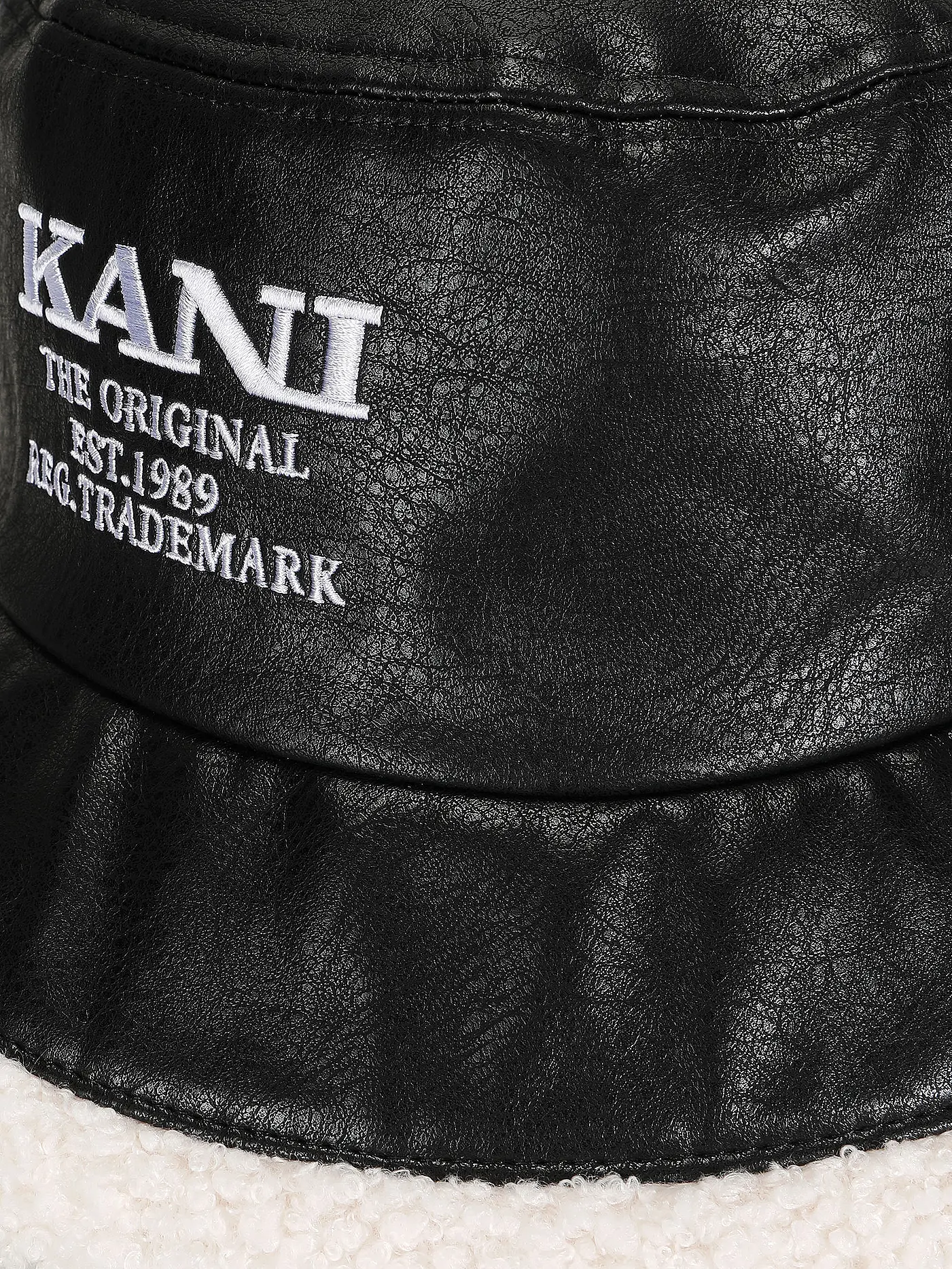 KARL KANI | Fischerhut - Bucket Hat  | schwarz