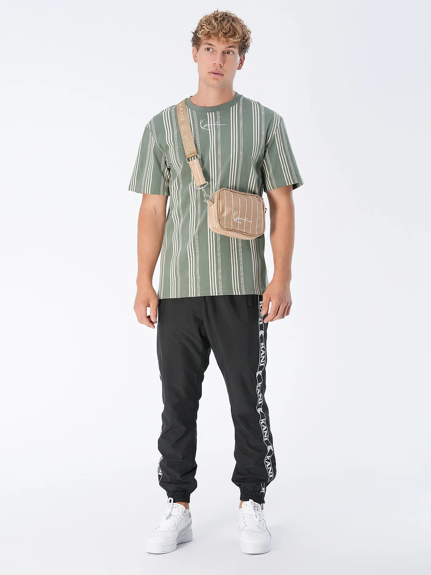 KARL KANI | T-Shirt  | dunkelgrün
