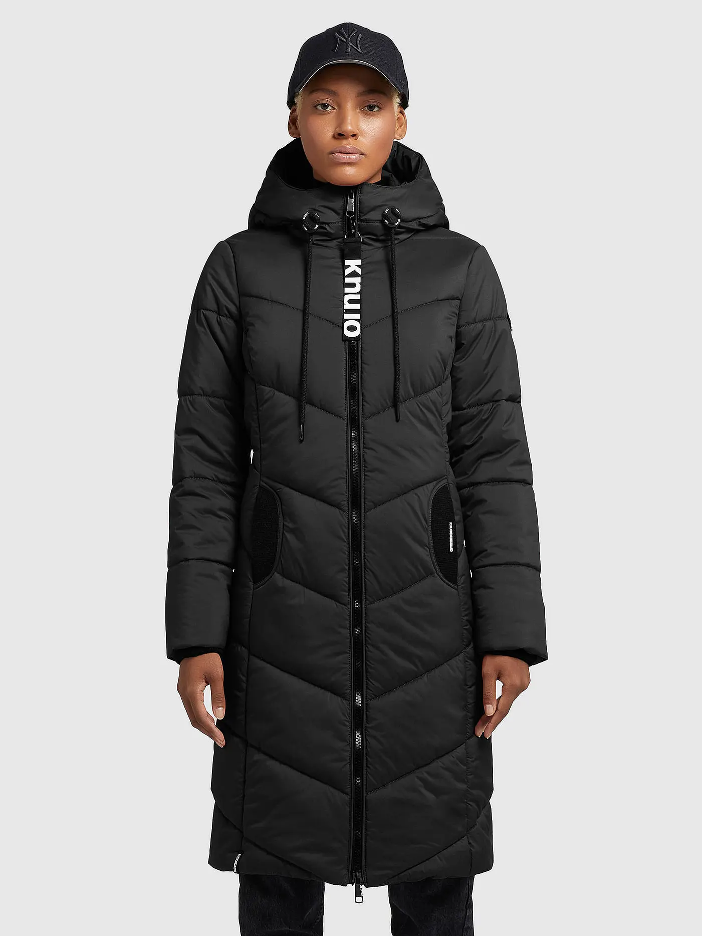 KHUJO | Steppmantel | schwarz