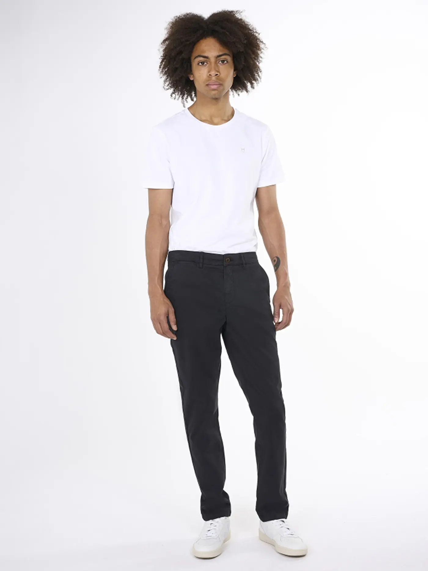 KNOWLEDGE COTTON APPAREL | Chino LUCA | schwarz