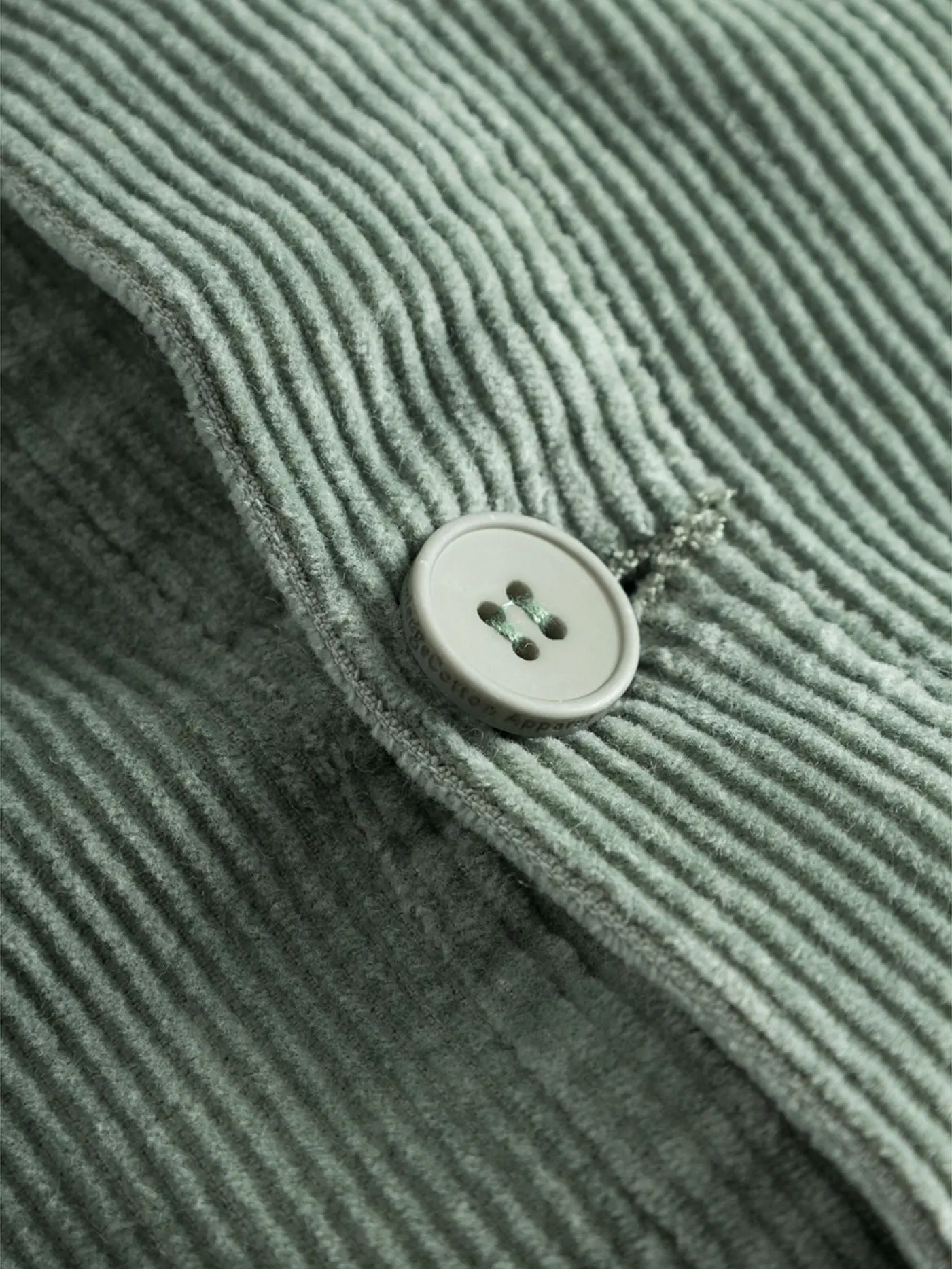 KNOWLEDGE COTTON APPAREL | Cord Overshirt | grün