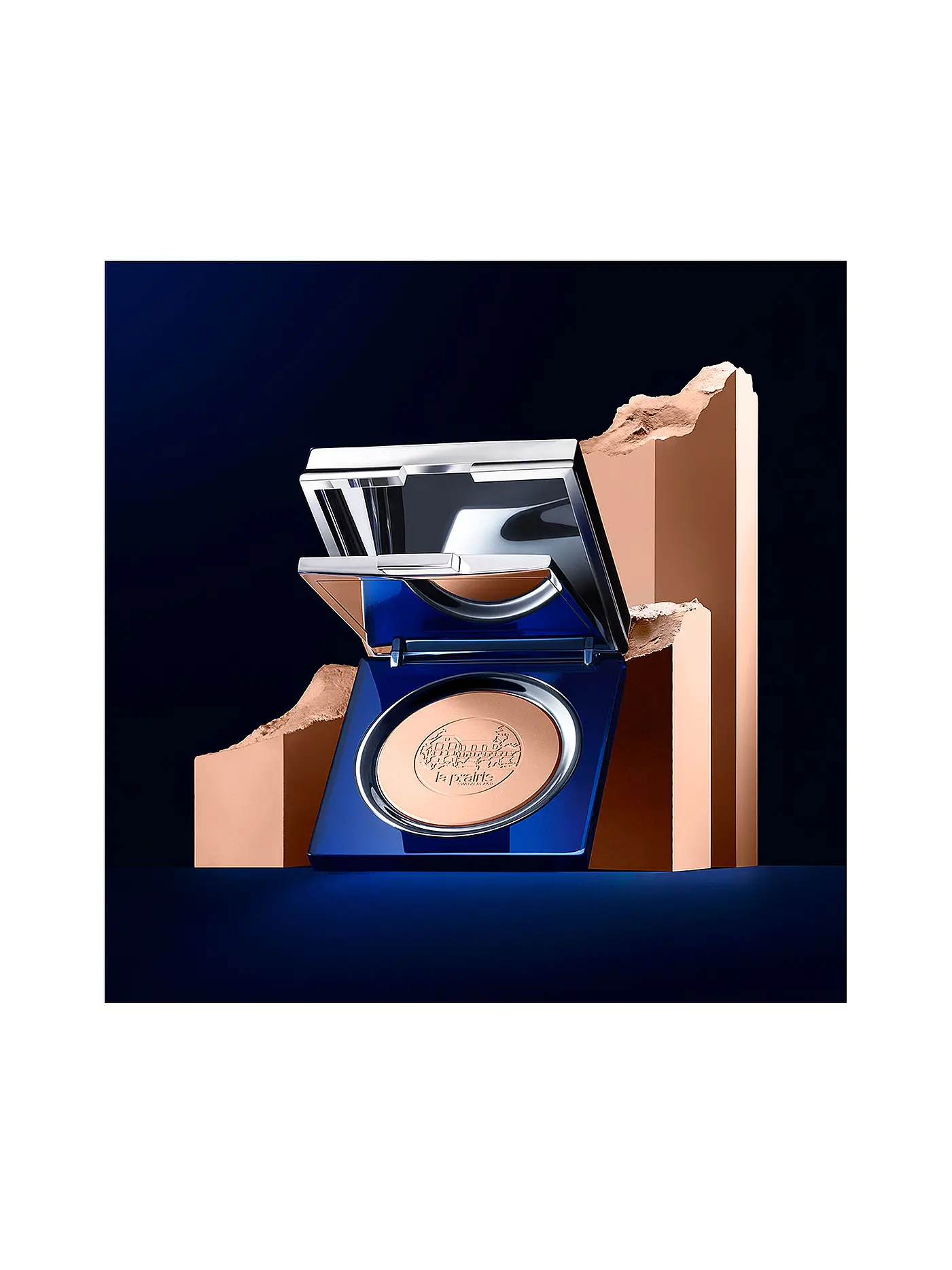 LA PRAIRIE | Skin Caviar Powder Foundation SPF15 (81 Pure Ivory) | beige