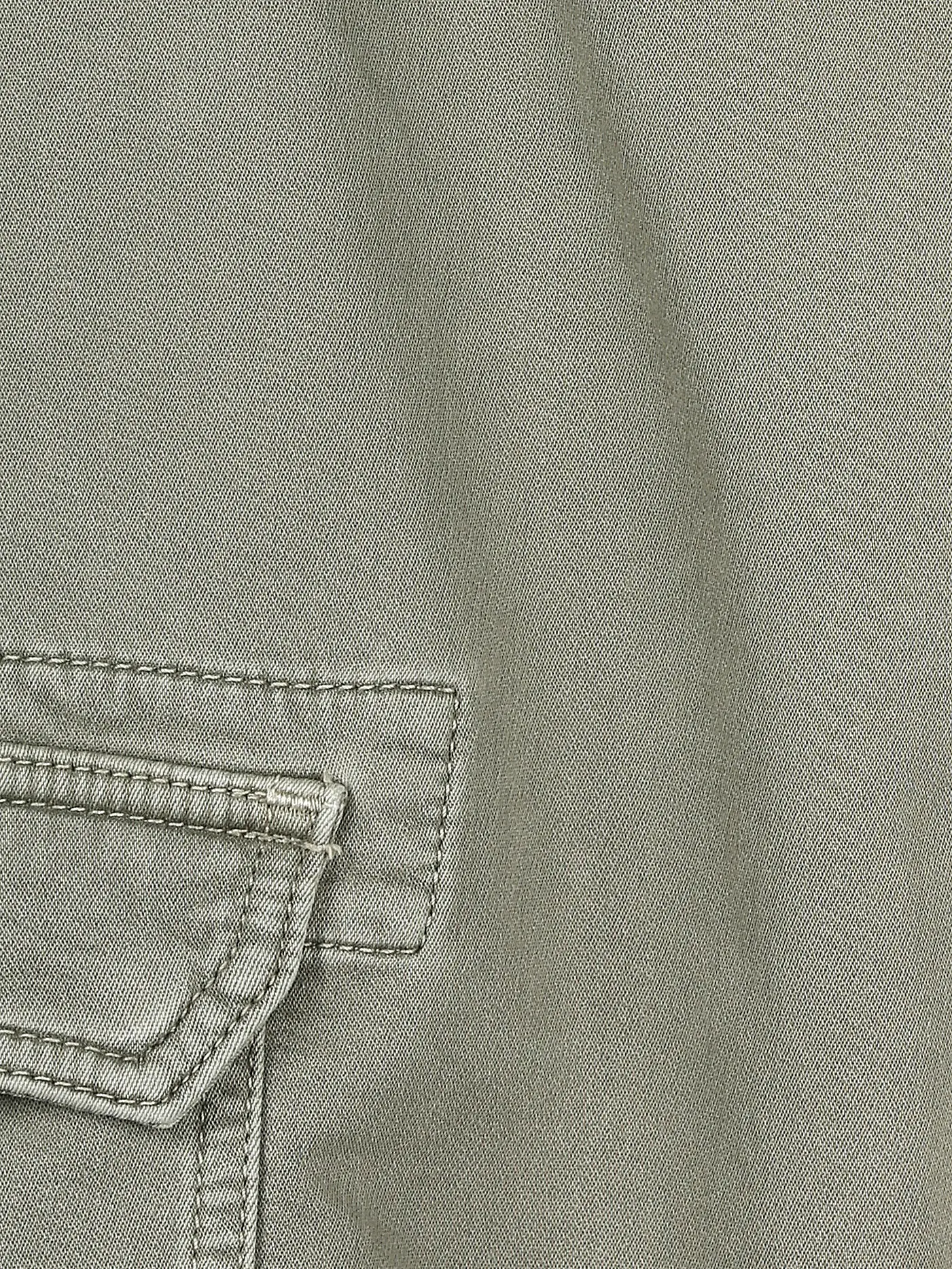 LE TEMPS DES CERISES | Cargoshorts | olive