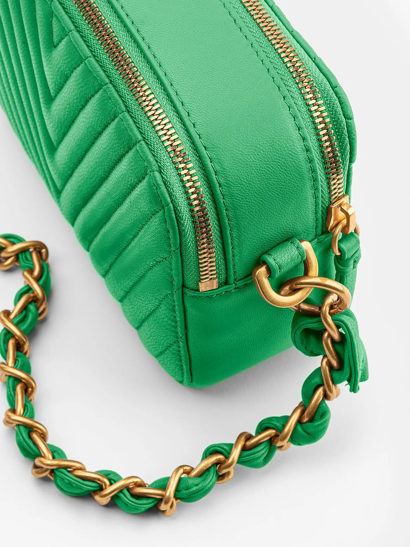 LES VISIONNAIRES | Ledertasche - Mini Bag ELLA QUILTING | grün