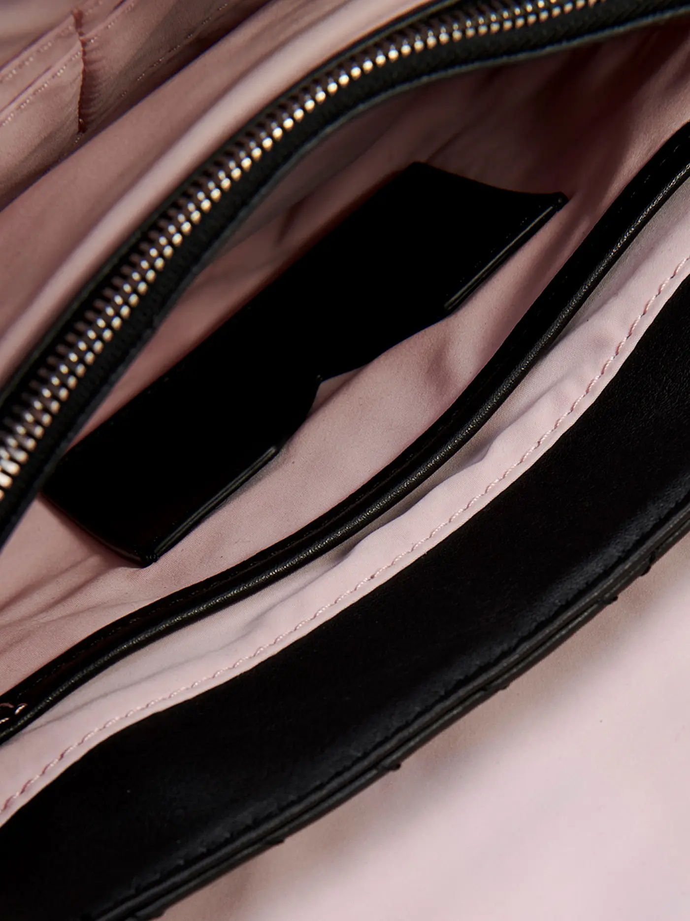 LES VISIONNAIRES | Ledertasche - Umhängetasche Coco | schwarz