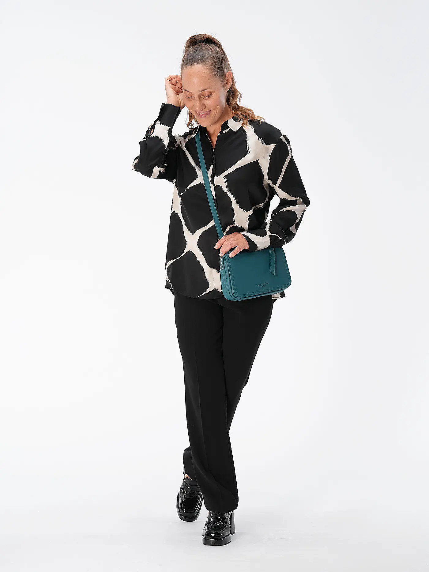 LIEBESKIND BERLIN | Ledertasche - Mini Bag | petrol