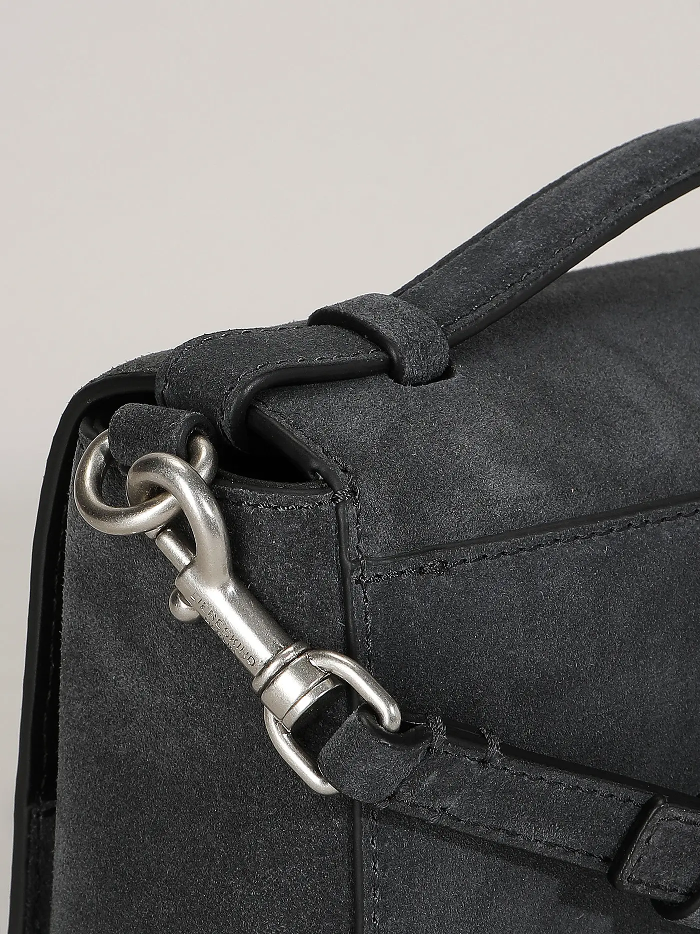 LIEBESKIND BERLIN | Ledertasche - Umhängetasche | schwarz