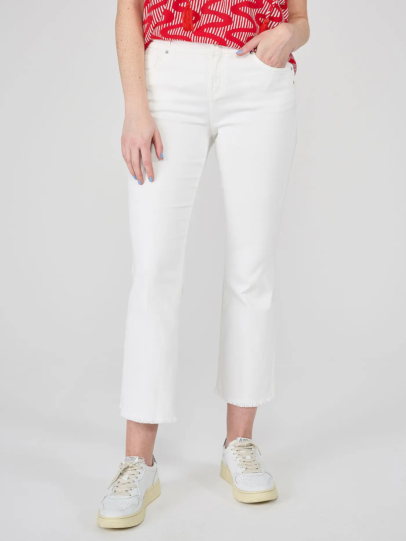 LIEBLINGSSTÜCK | Jeans Flared Fit 7/8 ONE OF USH | weiss